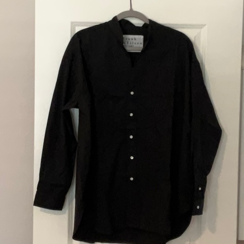 Frank & Eileen Classic Black Shirt